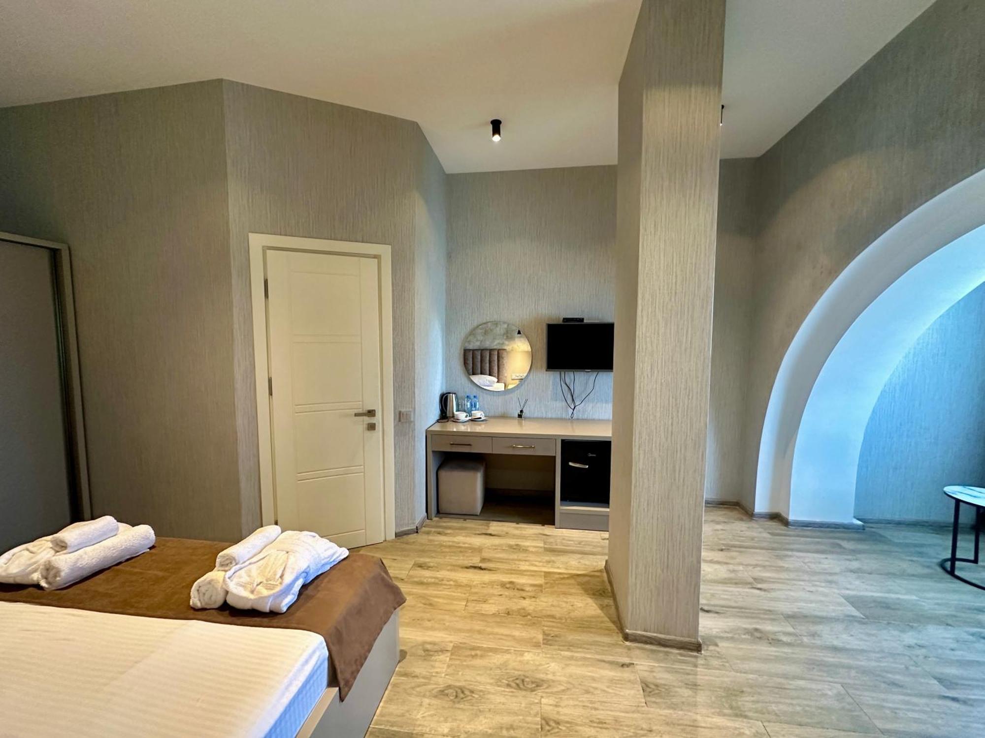 Emerald Hotel باتومي المظهر الخارجي الصورة