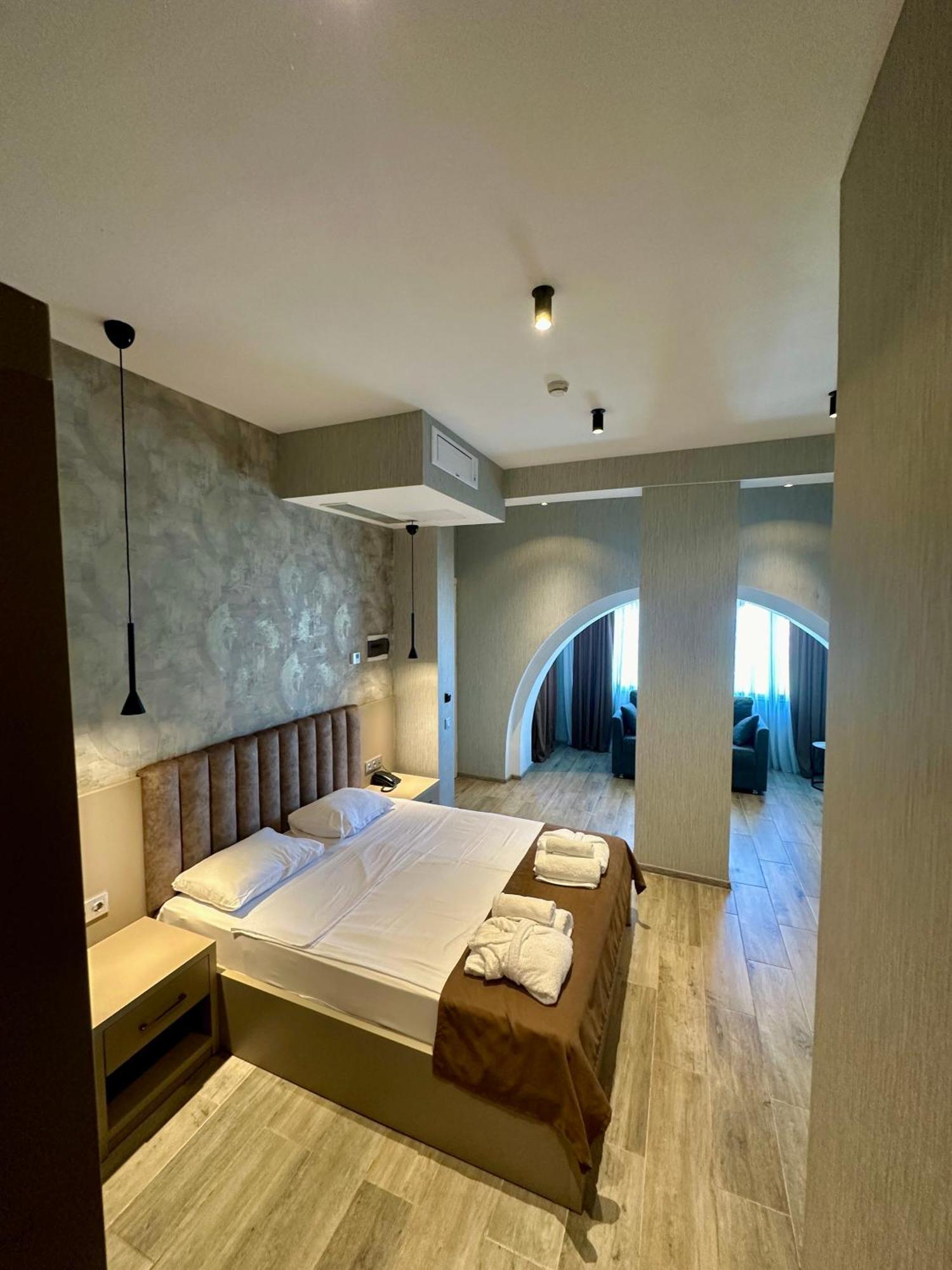 Emerald Hotel باتومي المظهر الخارجي الصورة