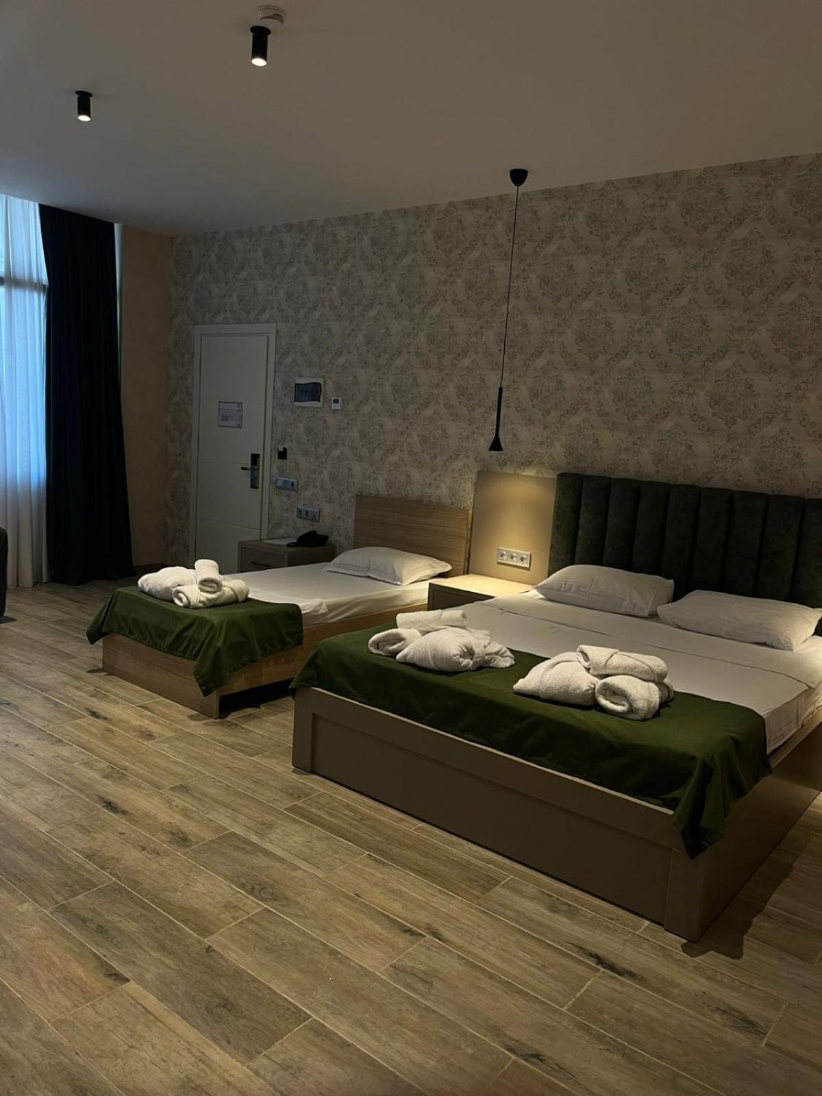 Emerald Hotel باتومي المظهر الخارجي الصورة