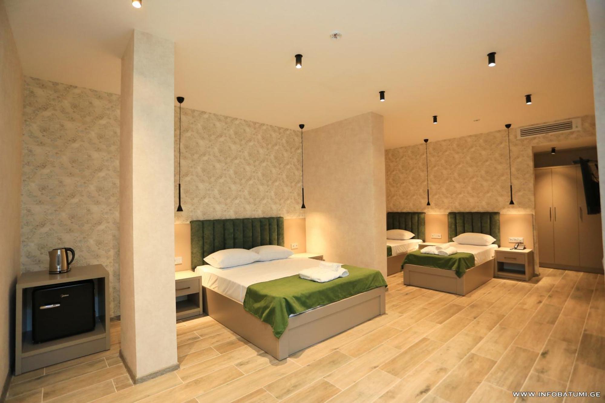 Emerald Hotel باتومي المظهر الخارجي الصورة